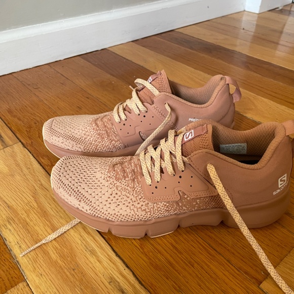 Salomon SOC size 7.5 - Picture 3 of 7